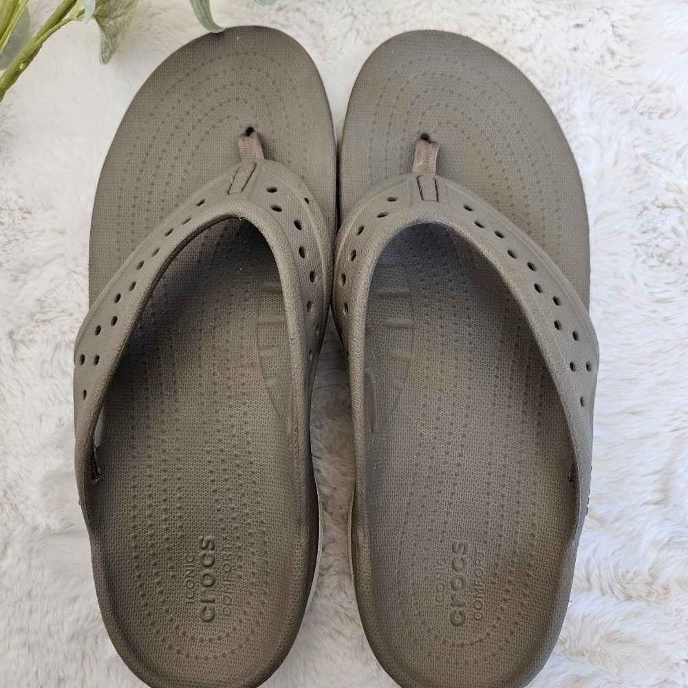 CROCS‎ Mens Flip Flops Sz 8